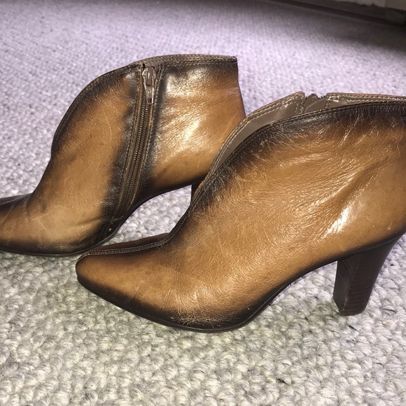 Genuine Brazilian Leather Booties from Arezzo - Picture 3 of 5